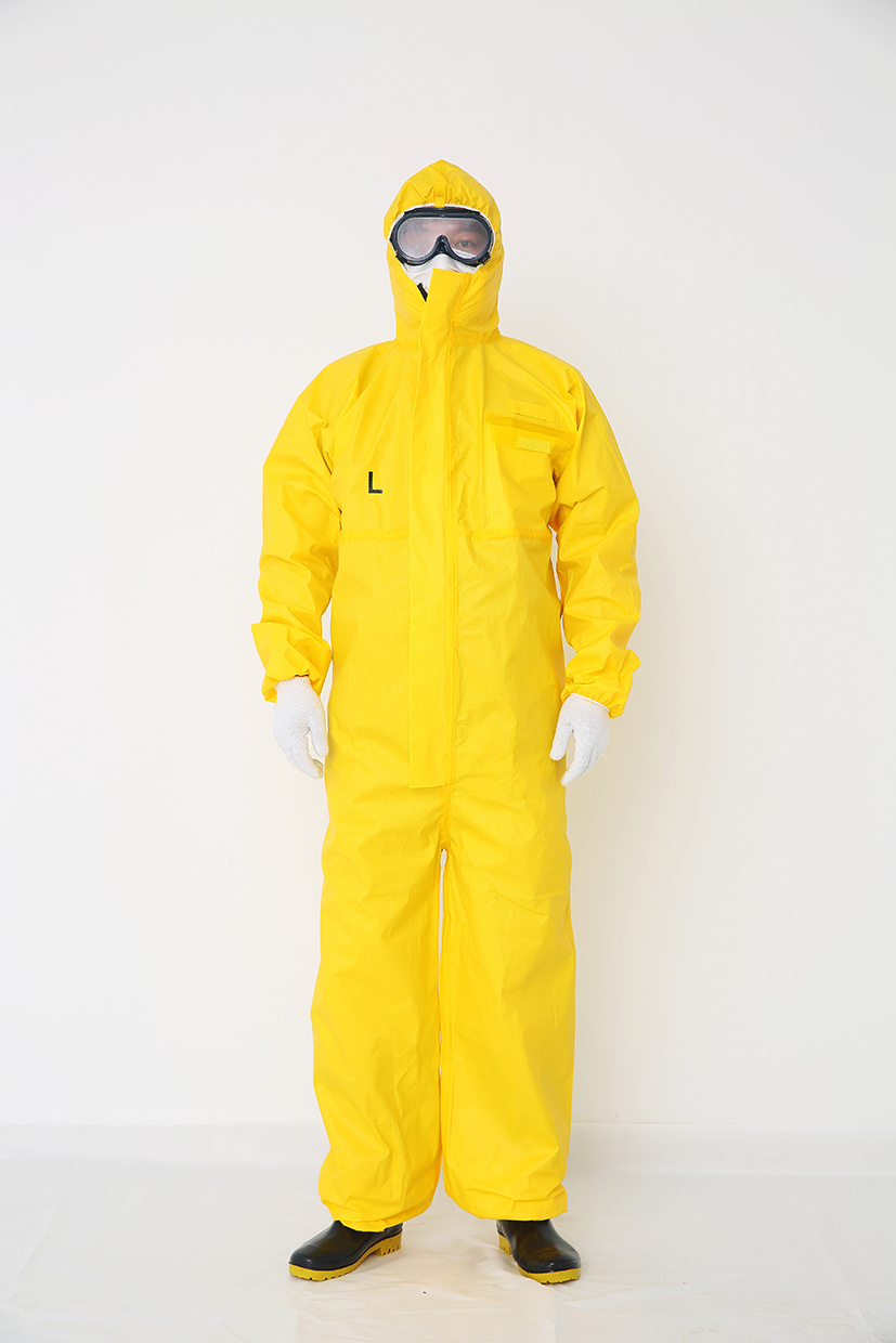 服裝面料新探索 從日常時(shí)尚到專(zhuān)業(yè)防護(hù)，新加坡的多元穿搭攻略